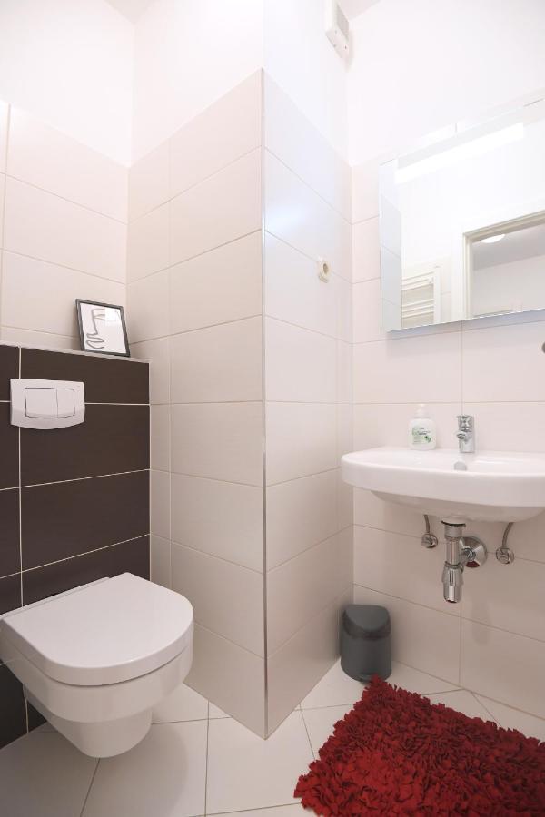 Apartment Lari Zadar Buitenkant foto